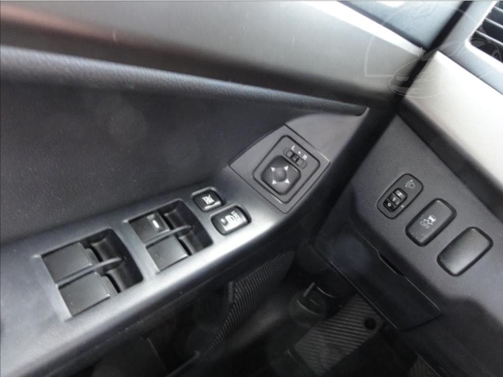 2013 Mitsubishi Lancer - 20