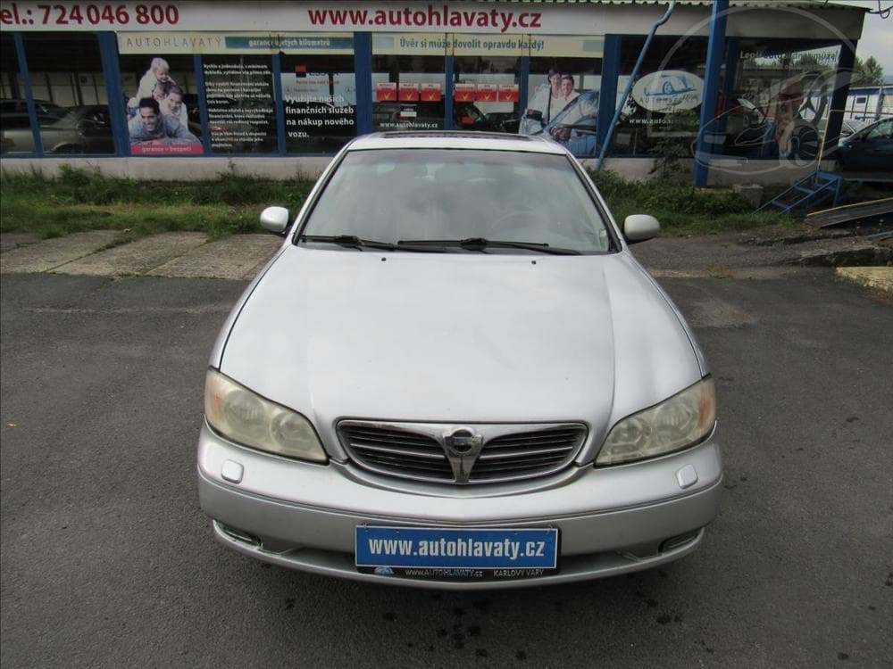 2002 Nissan MAXIMA - 2