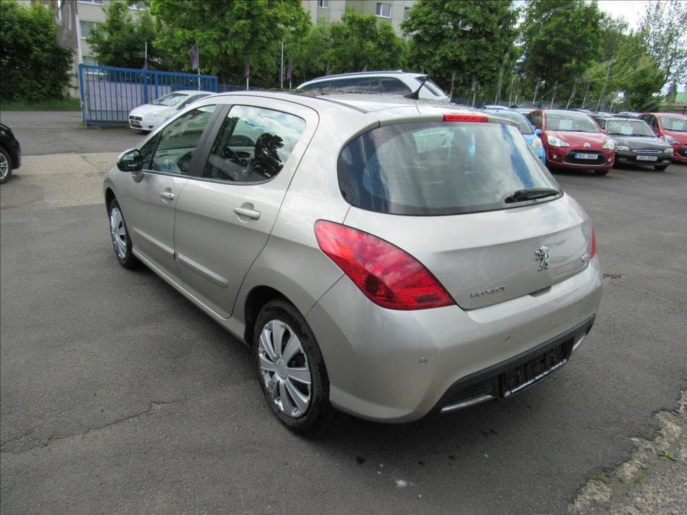 2008 Peugeot 308 - 4