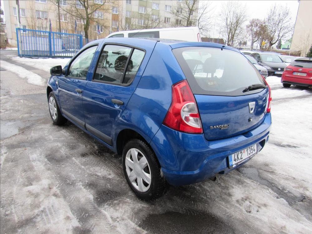 2009 Dacia SANDERO - 4