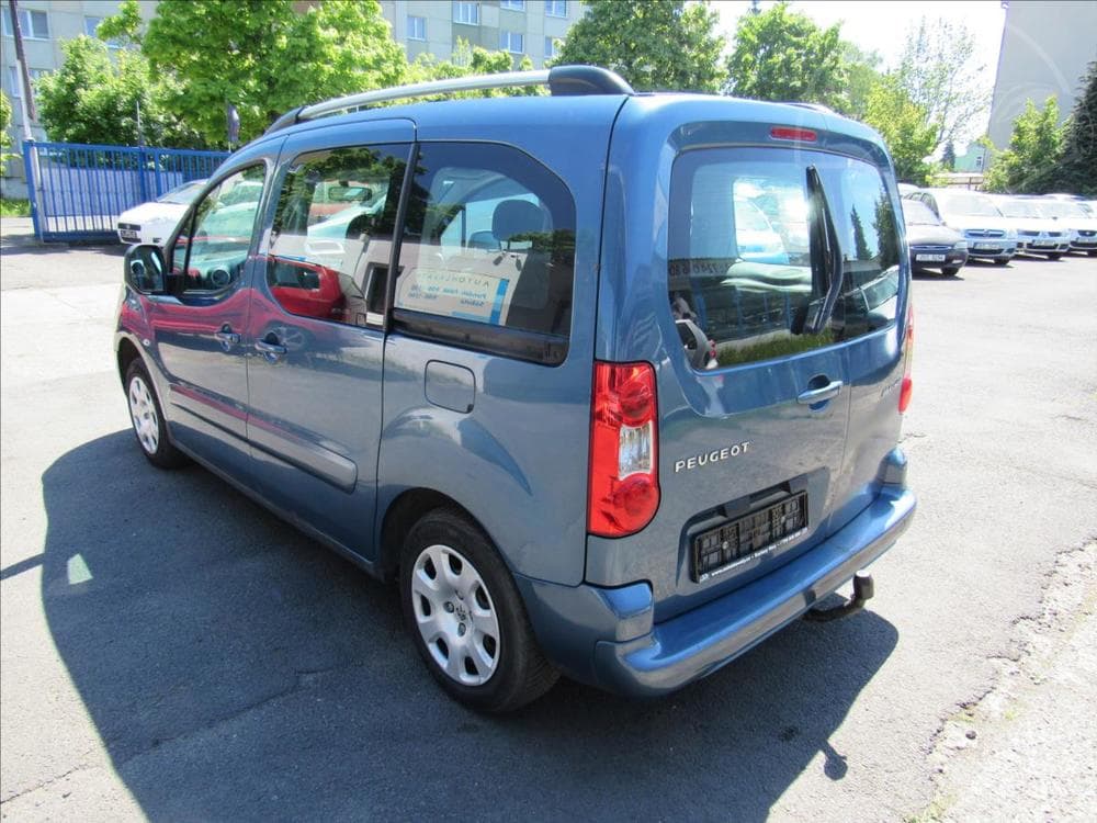 2010 Peugeot Partner - 10