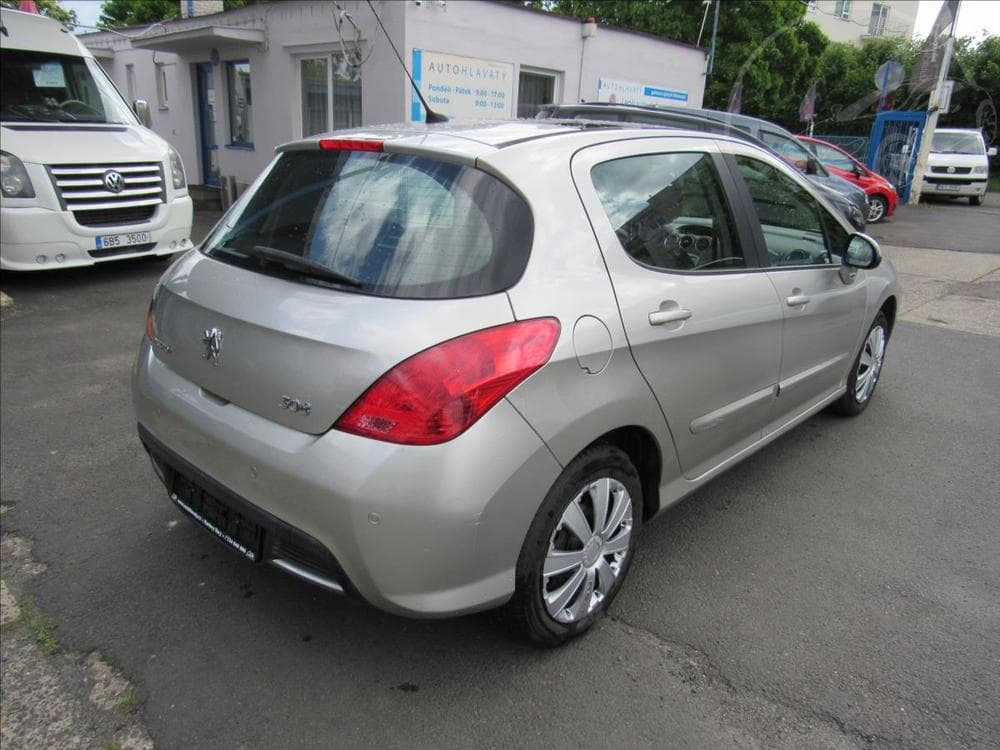 2008 Peugeot 308 - 6