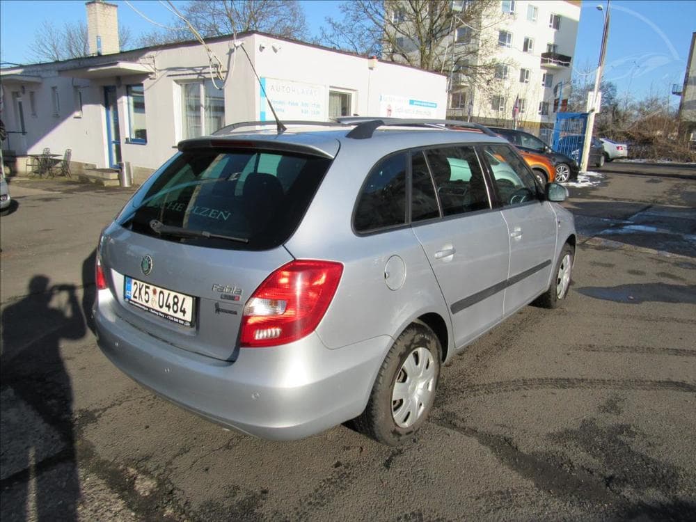2008 Škoda FABIA - 11