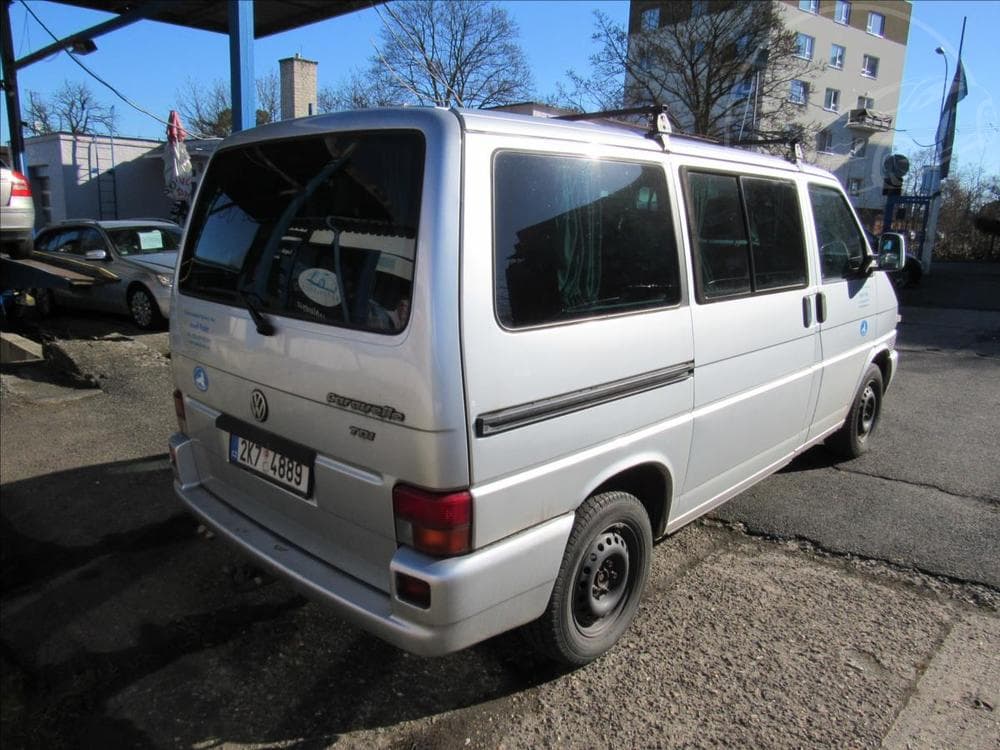 2003 Volkswagen CARAVELLE - 6