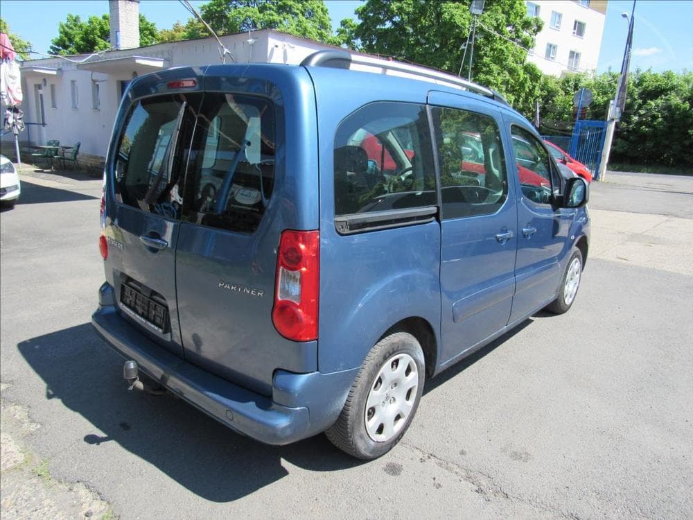 2010 Peugeot Partner - 16