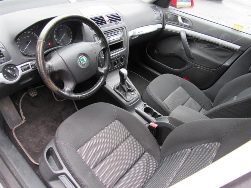 2007 Škoda OCTAVIA - 17