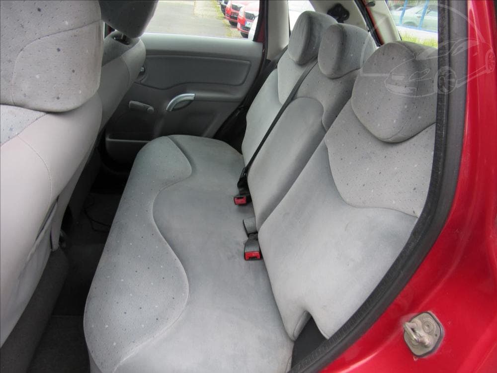 2003 Citroen C3 - 10