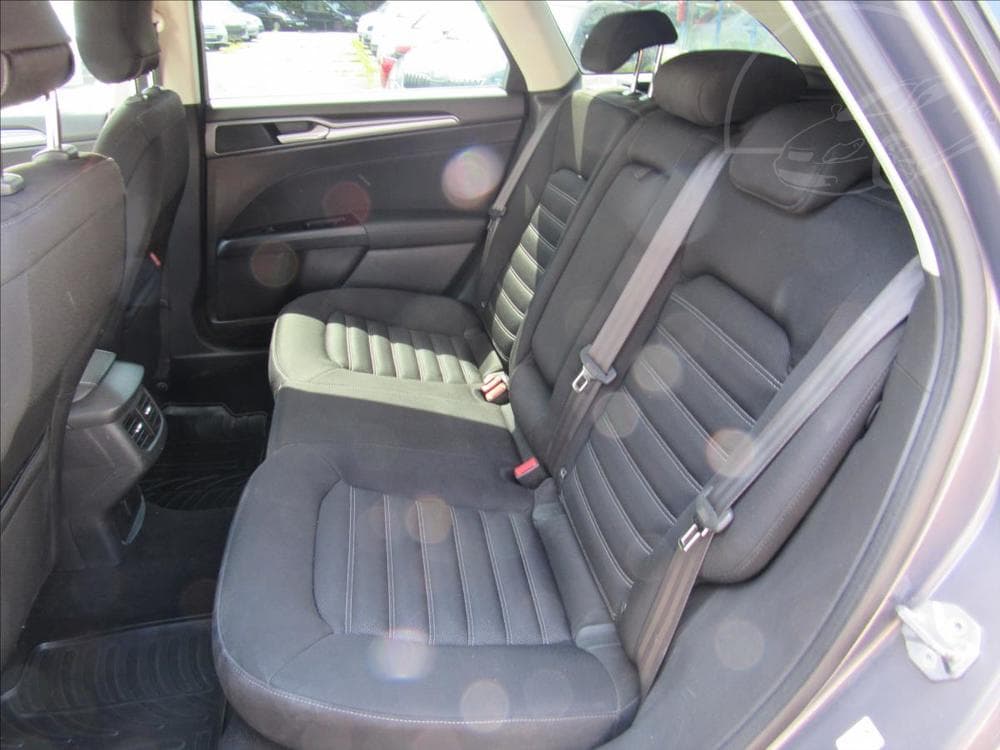 2015 Ford MONDEO - 10