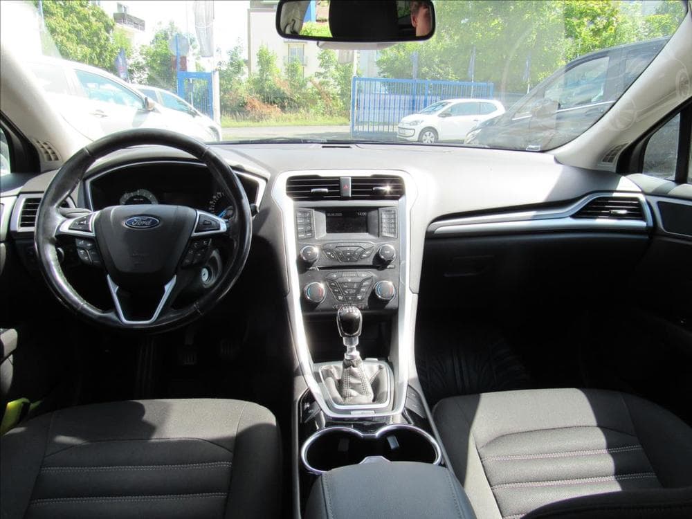 2015 Ford MONDEO - 11