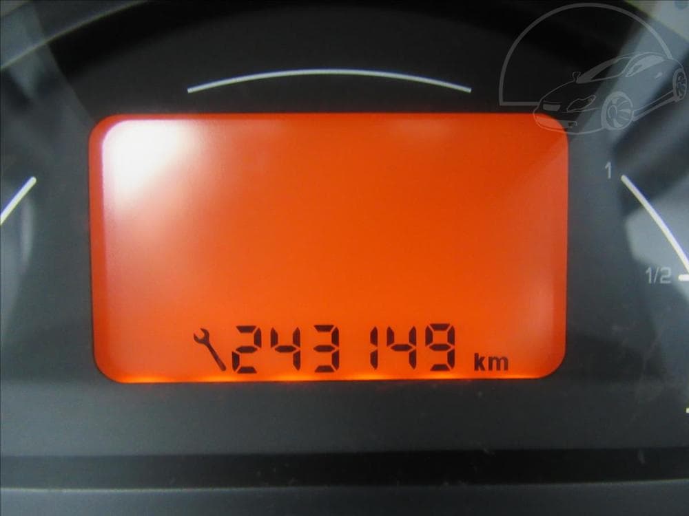 2003 Citroen C3 - 14