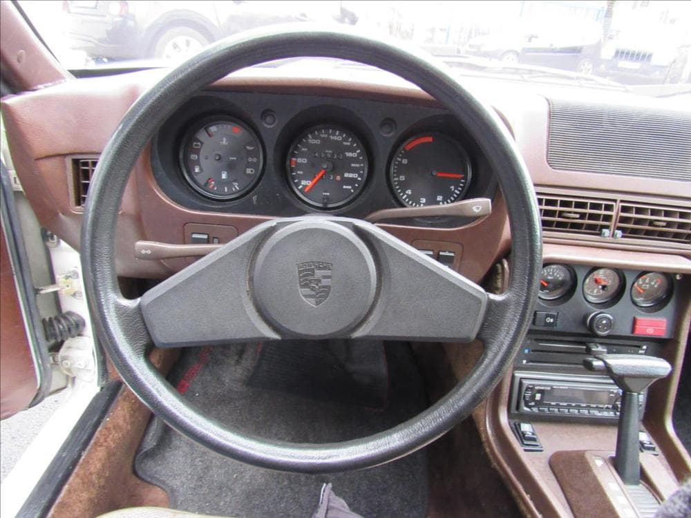 1980 Porsche 924 - 14
