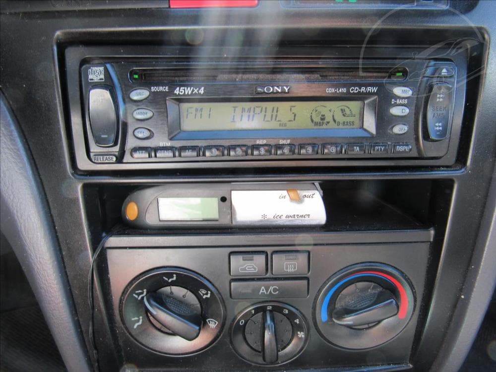 2003 Hyundai ELANTRA - 16