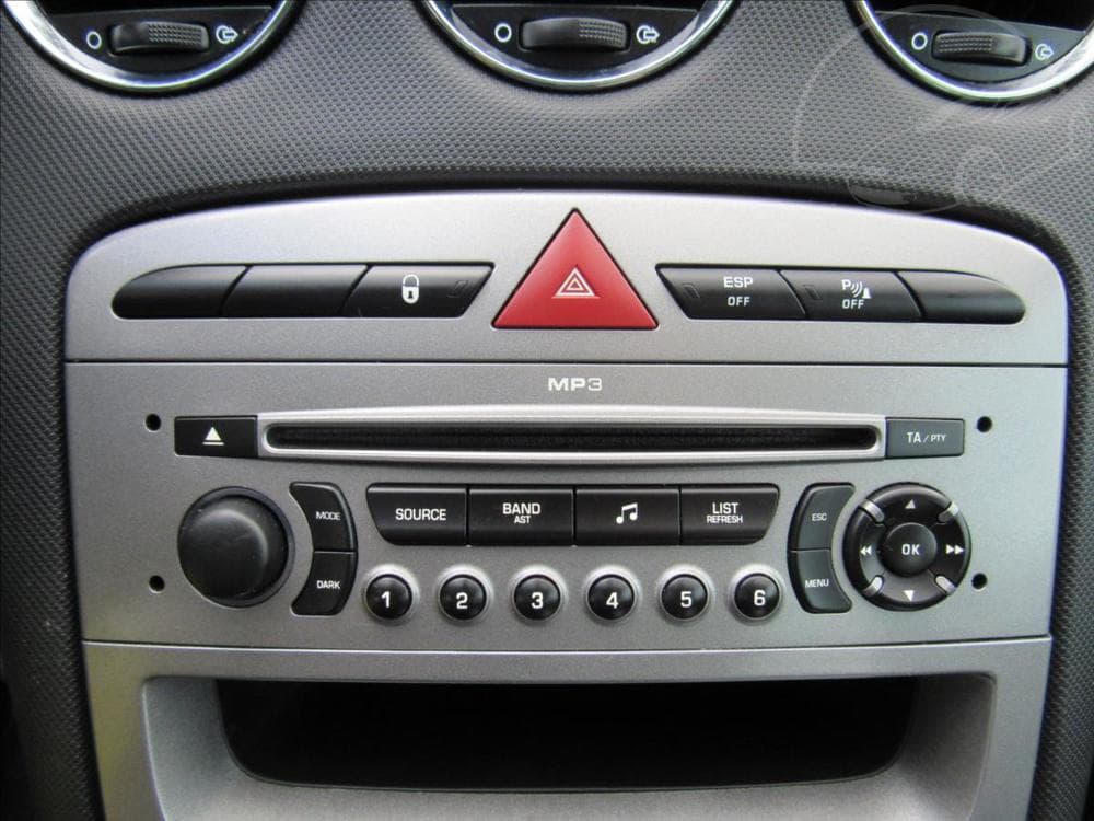 2008 Peugeot 308 - 17