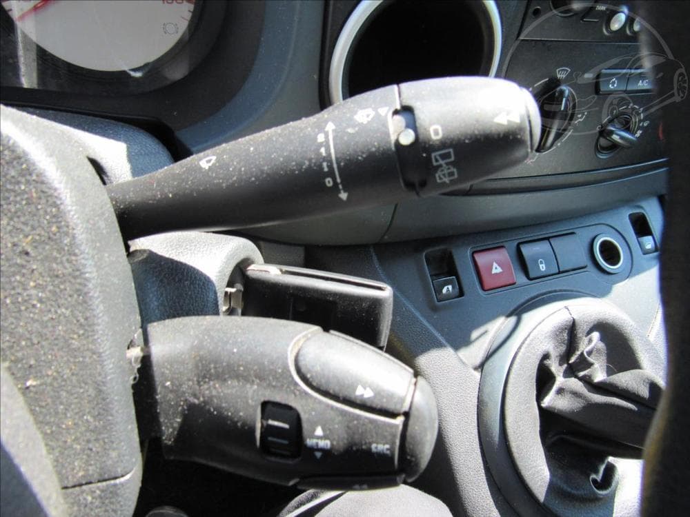 2010 Peugeot Partner - 52