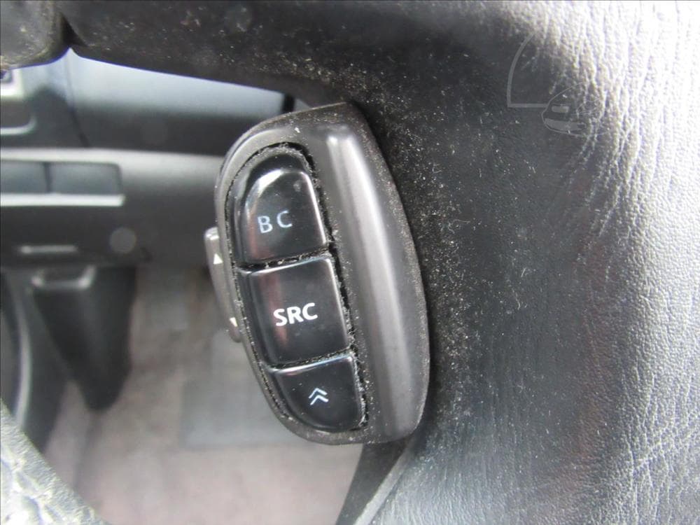 2002 Nissan MAXIMA - 19