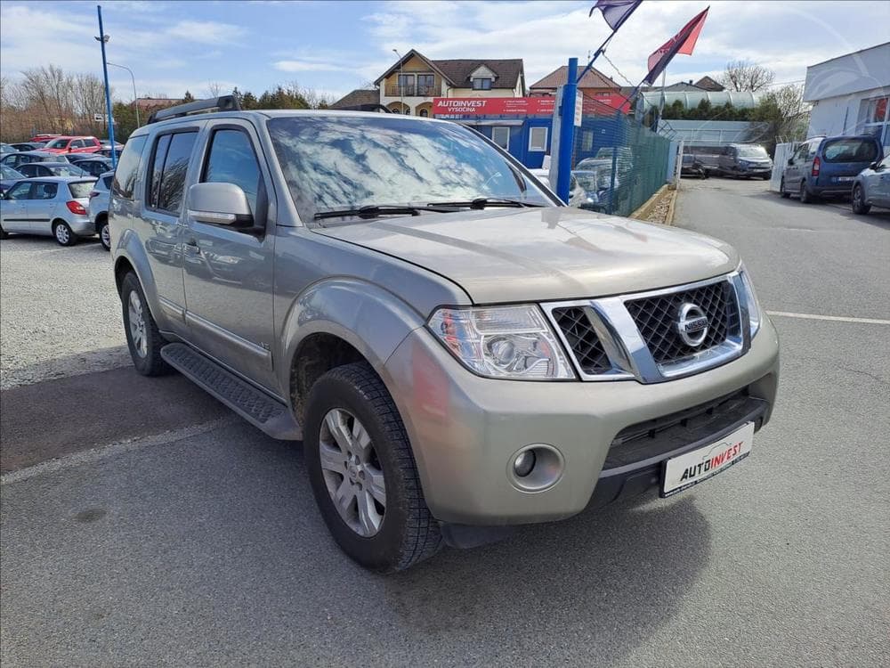 2010 Nissan PATHFINDER - 2