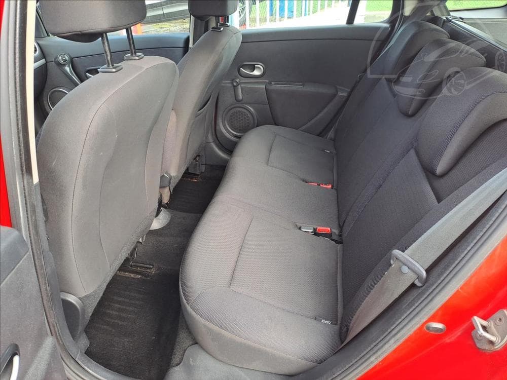 2008 Renault Clio - 11