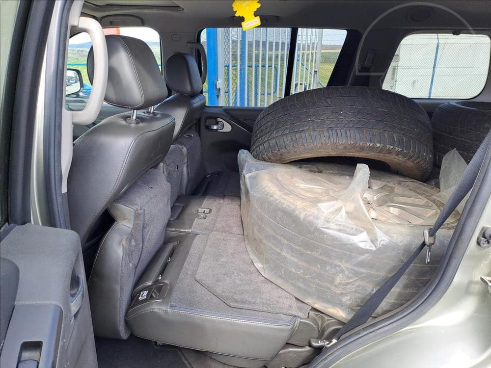 2010 Nissan PATHFINDER - 6
