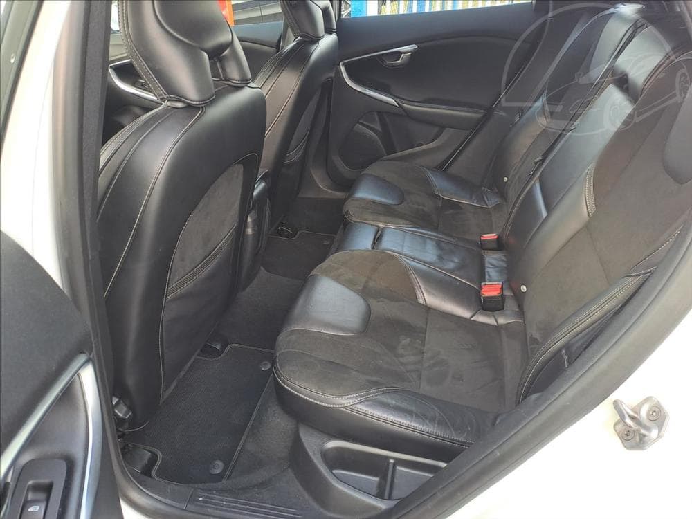 2014 Volvo V40 - 6