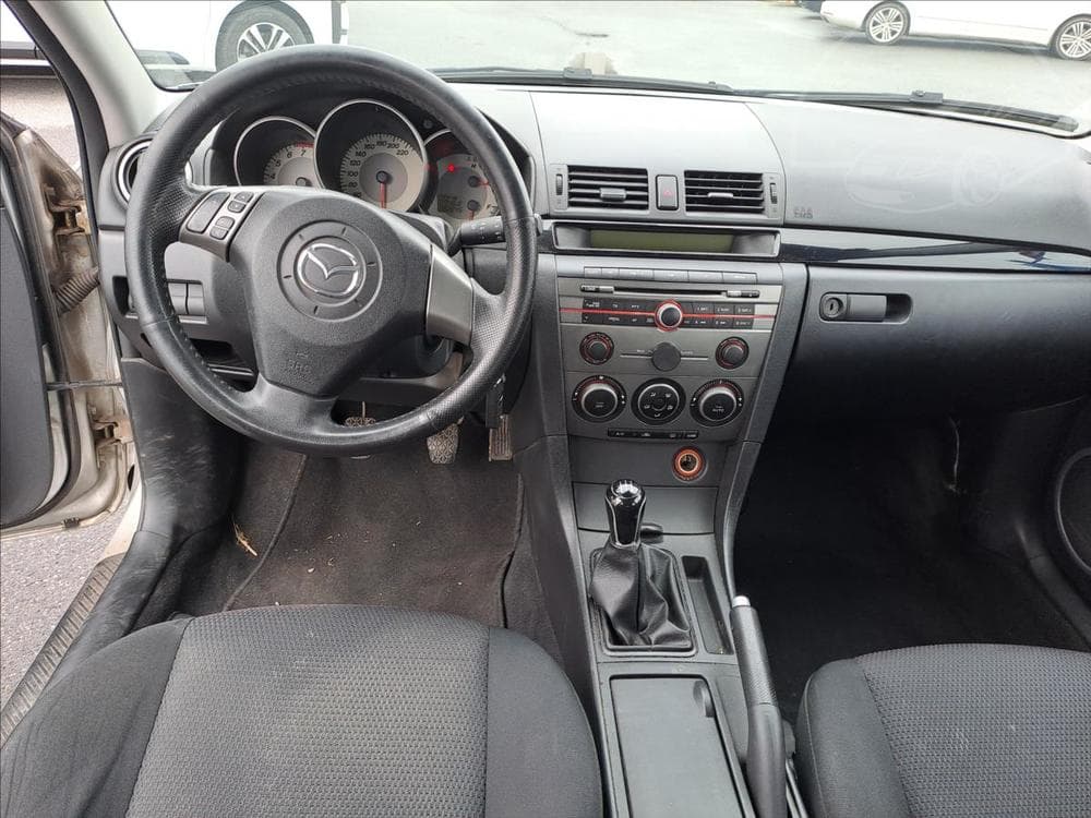 2007 Mazda 3 - 9