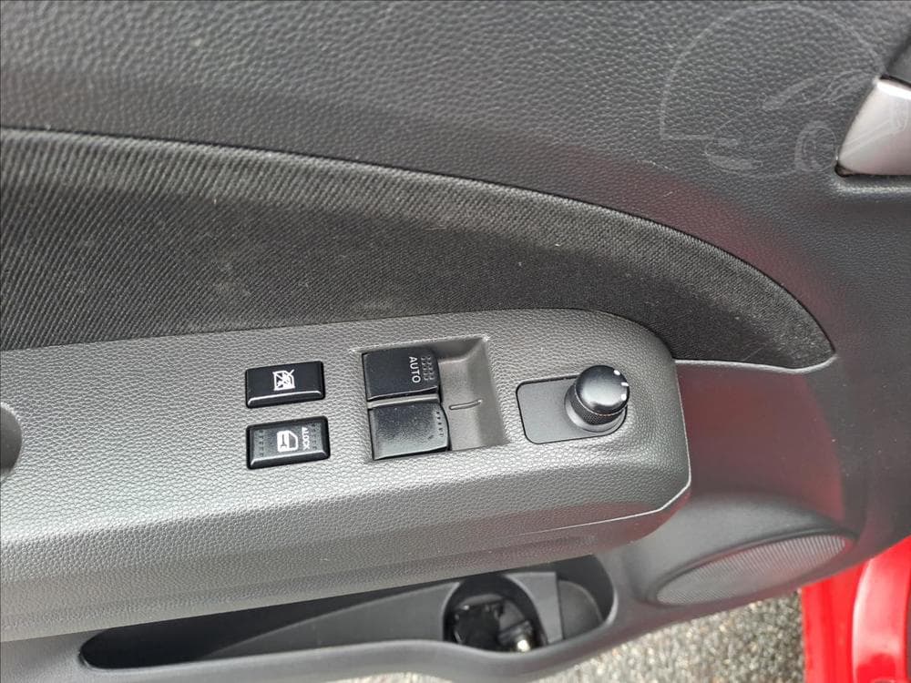 2010 Suzuki SPLASH - 10