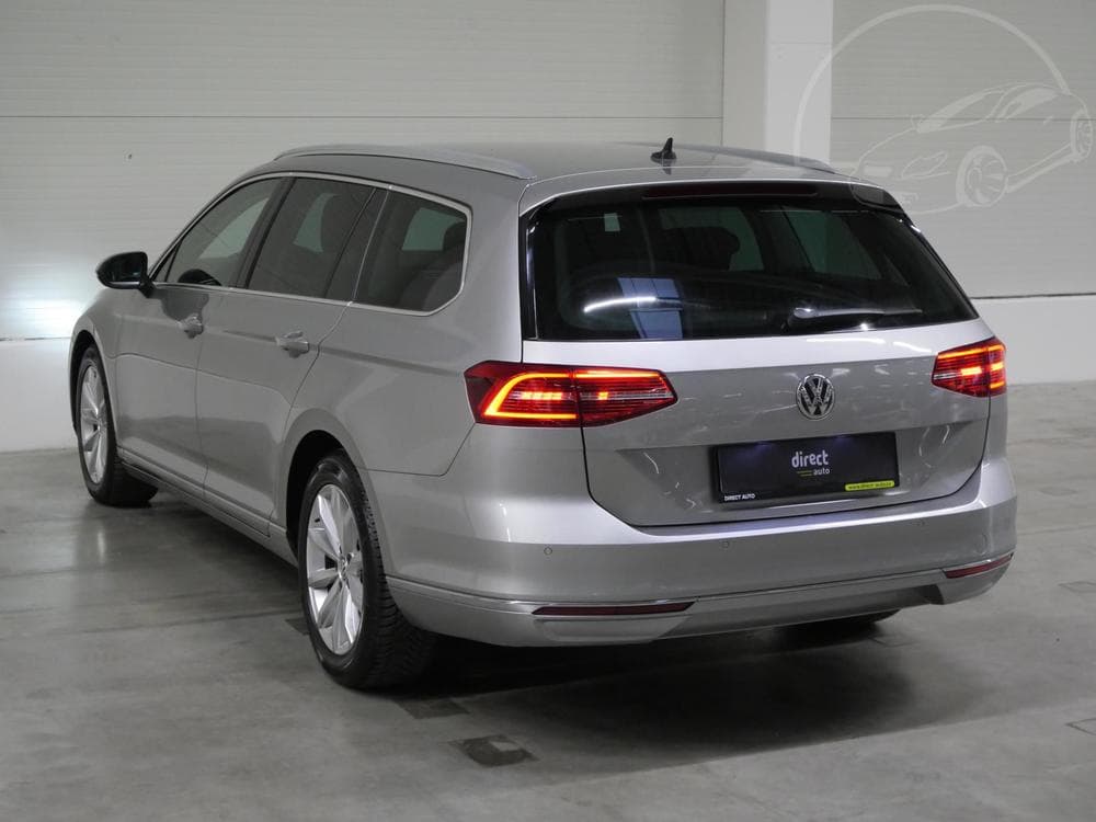 2016 Volkswagen PASSAT - 7