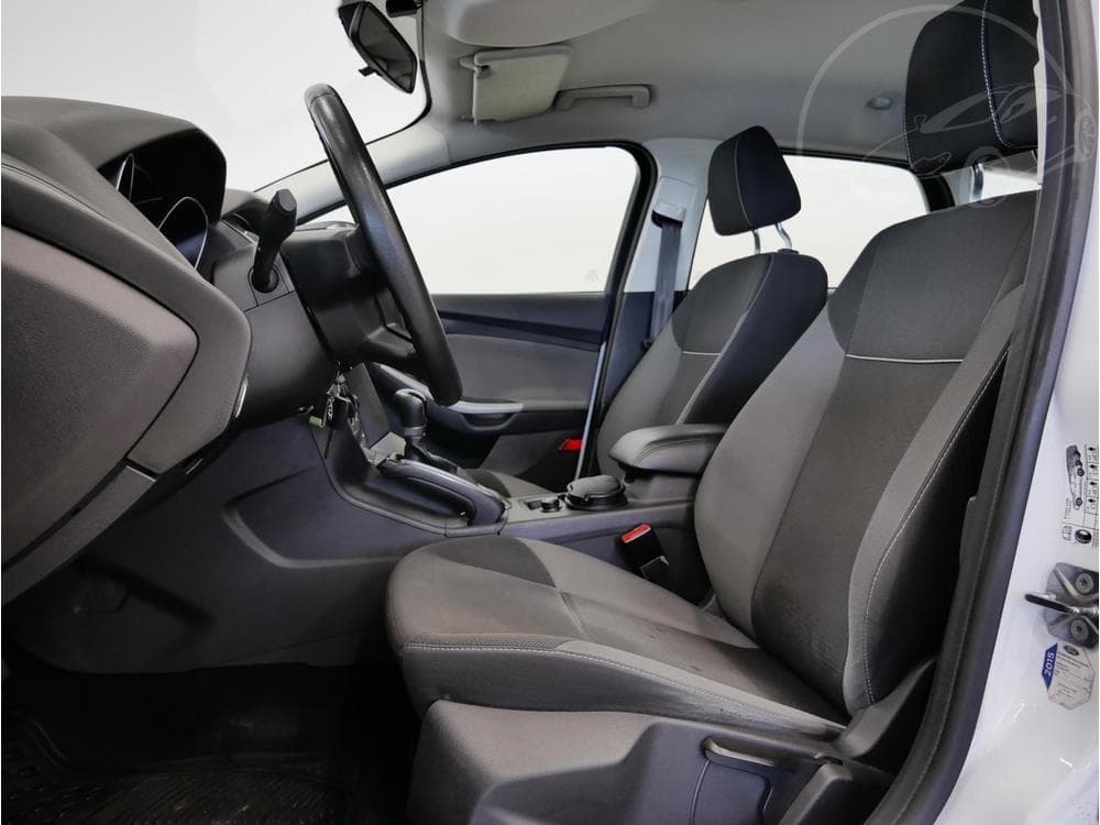 2012 Ford FOCUS - 11