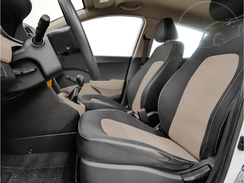 2014 Hyundai i10 - 21