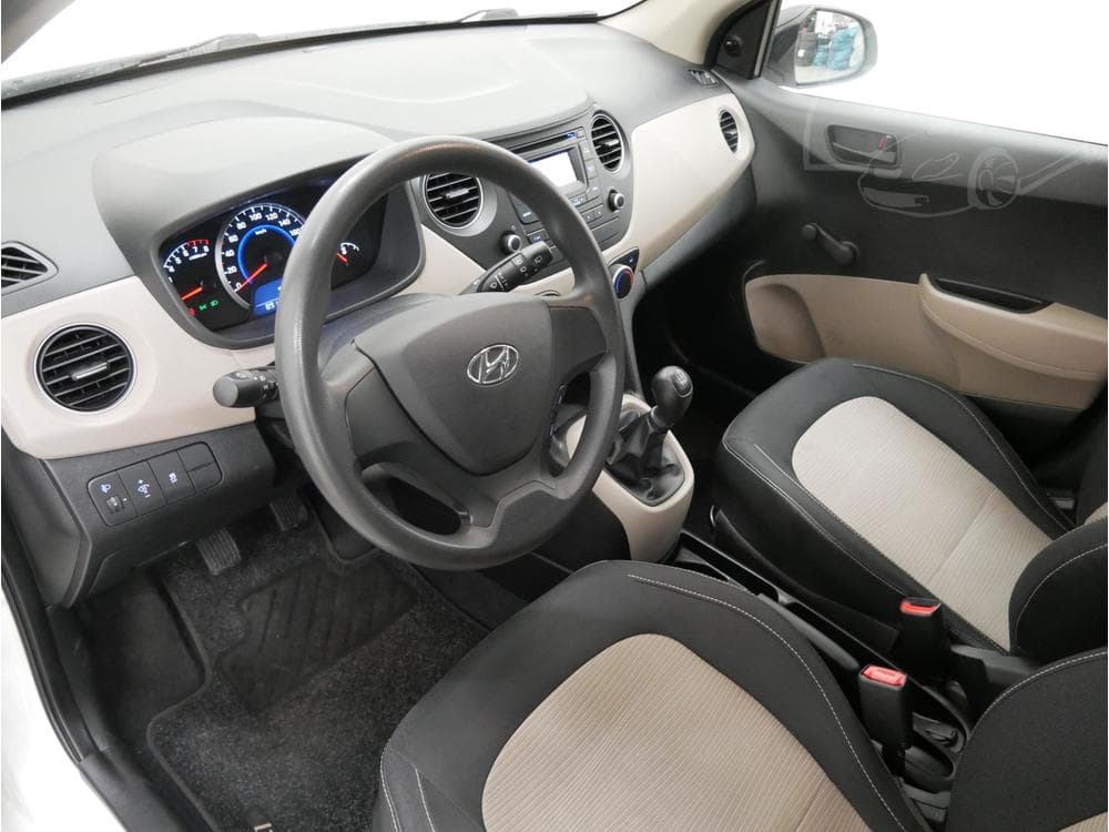 2014 Hyundai i10 - 27