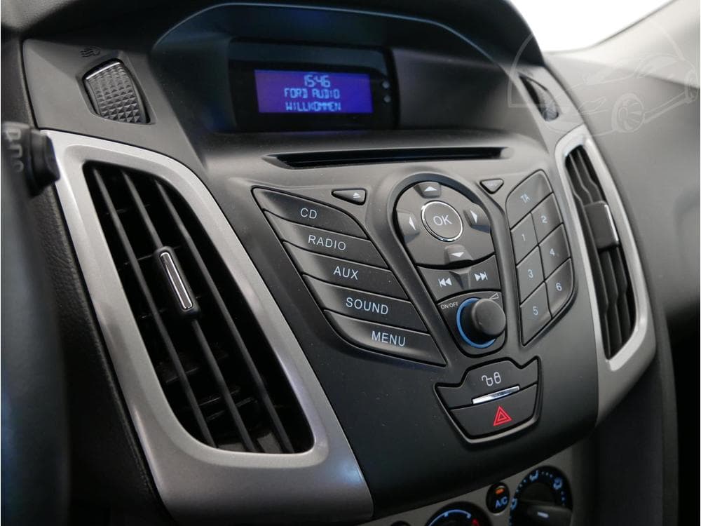 2012 Ford FOCUS - 19