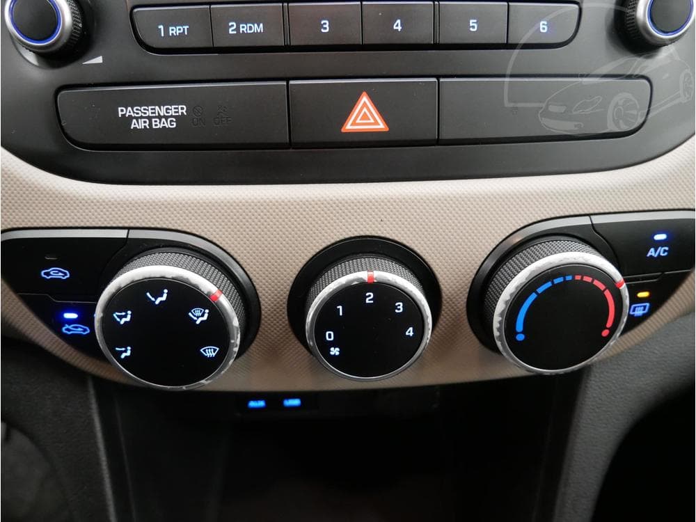 2014 Hyundai i10 - 37