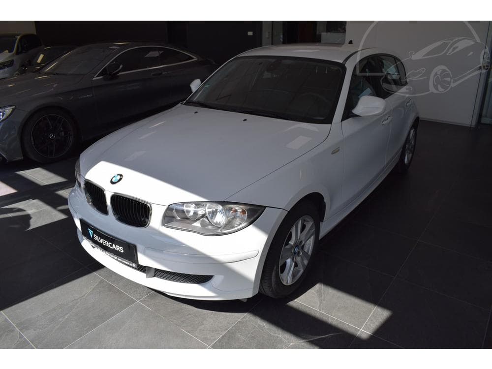 2010 BMW 1-SERIES