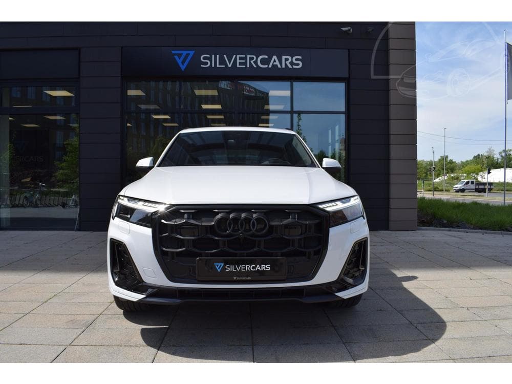 2025 Audi Q7 - 13