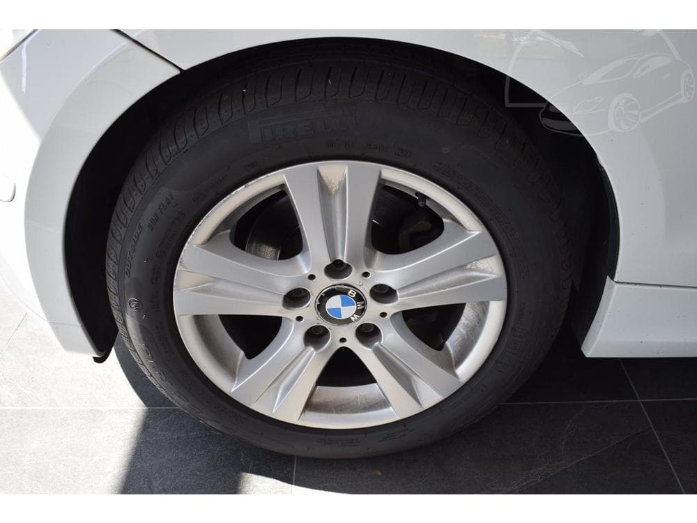 2010 BMW 1-SERIES - 19