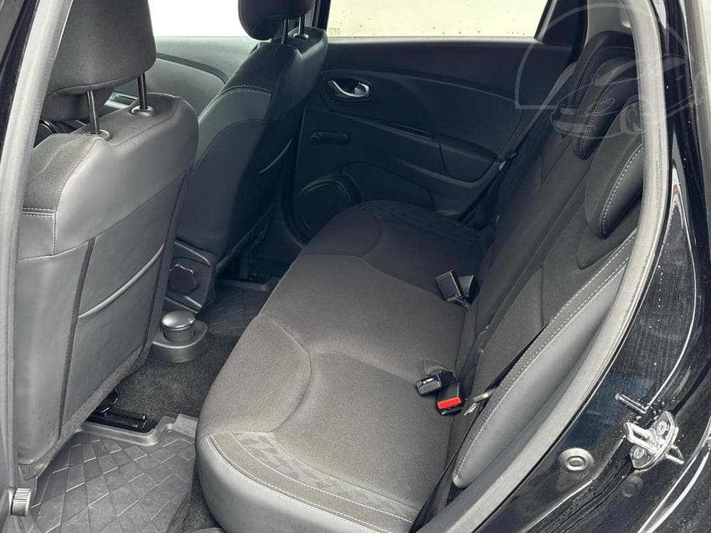 2020 Renault Clio - 8