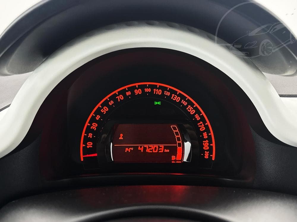 2017 Renault Twingo - 11