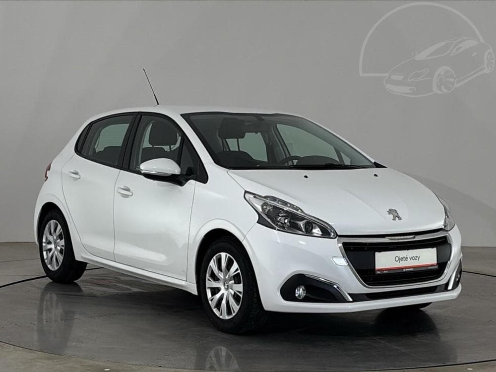2017 Peugeot 208 - 14