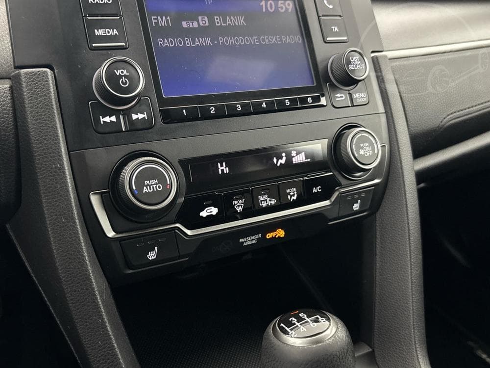 2018 Honda CIVIC - 19
