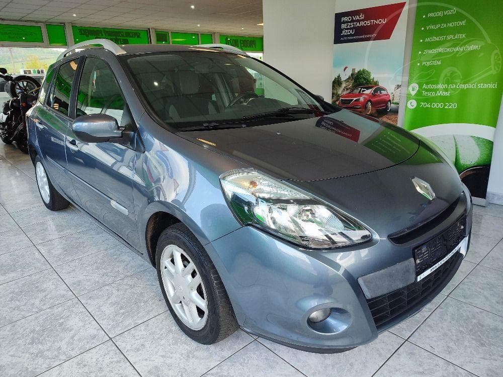 2011 Renault CLIO