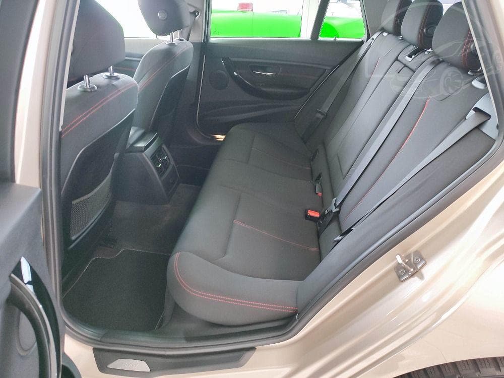 2013 BMW 3-Series - 10