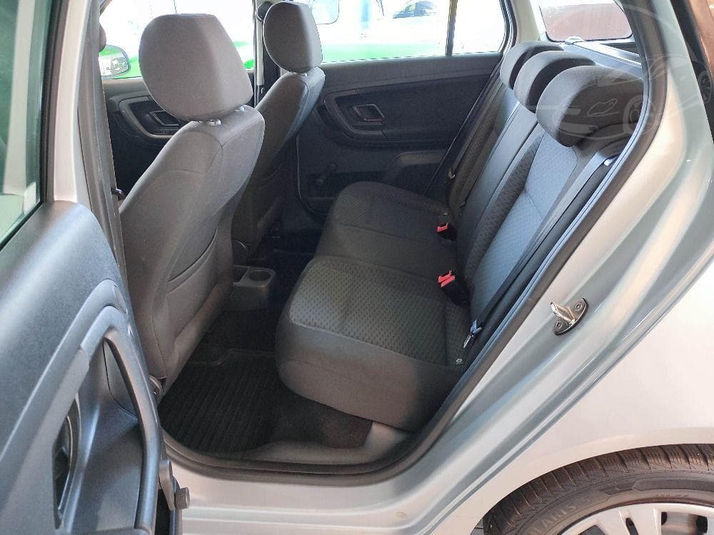 2011 Škoda FABIA - 10