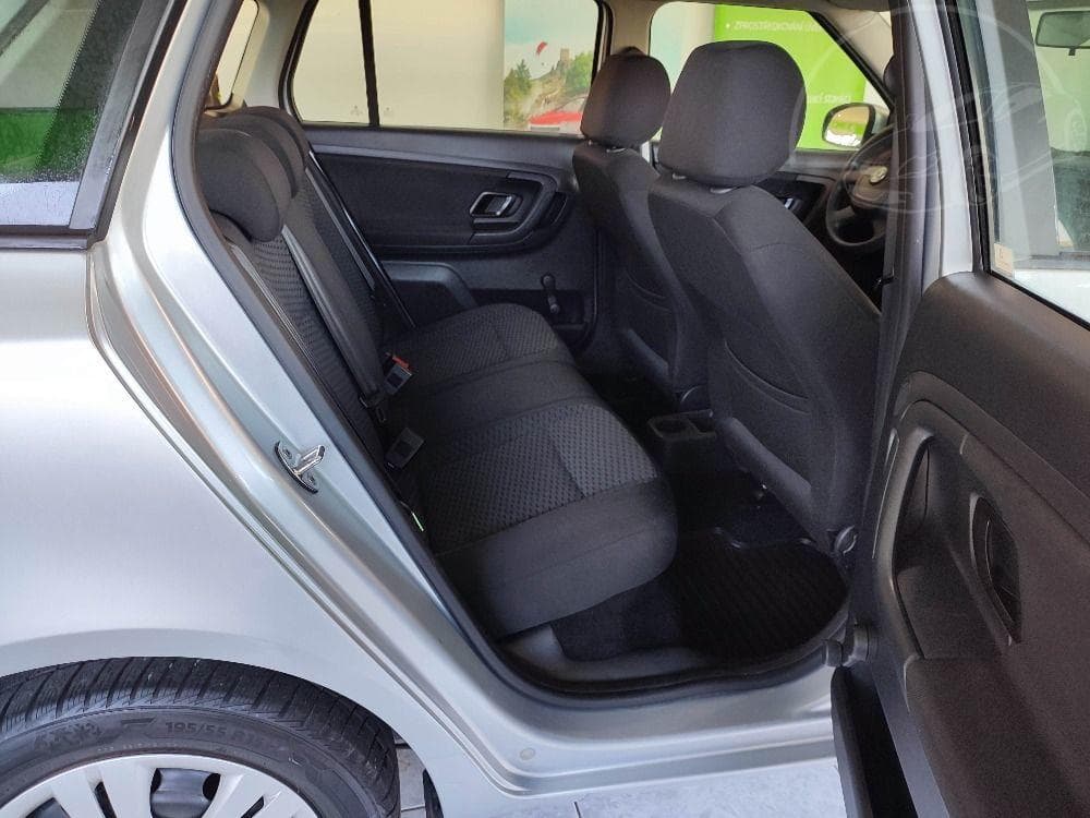 2011 Škoda FABIA - 12