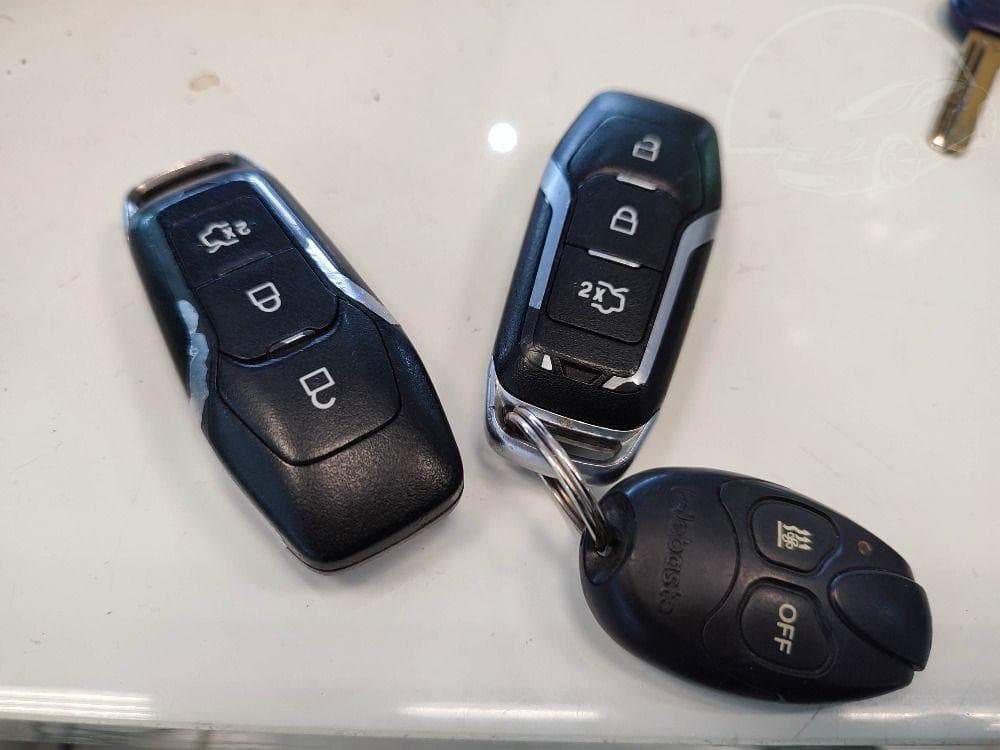 2016 Ford Ostatní - 14