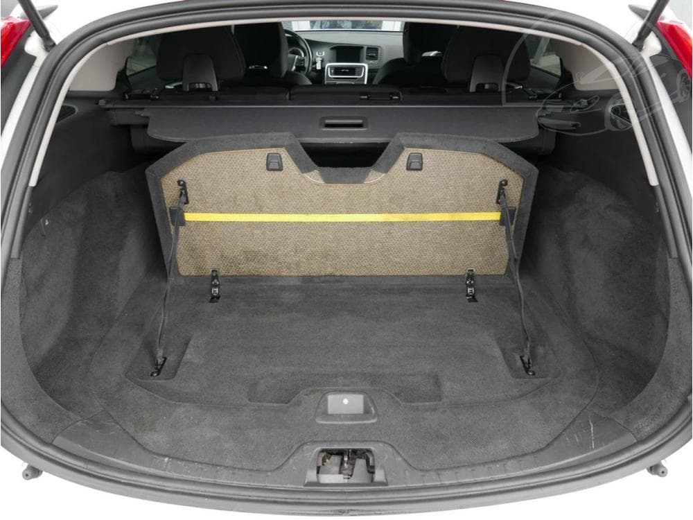 2010 Volvo V60 - 16