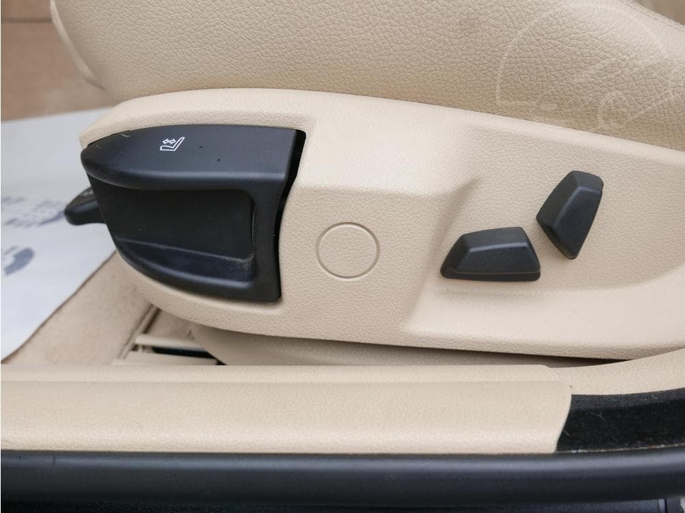 2012 BMW 5-SERIES - 19