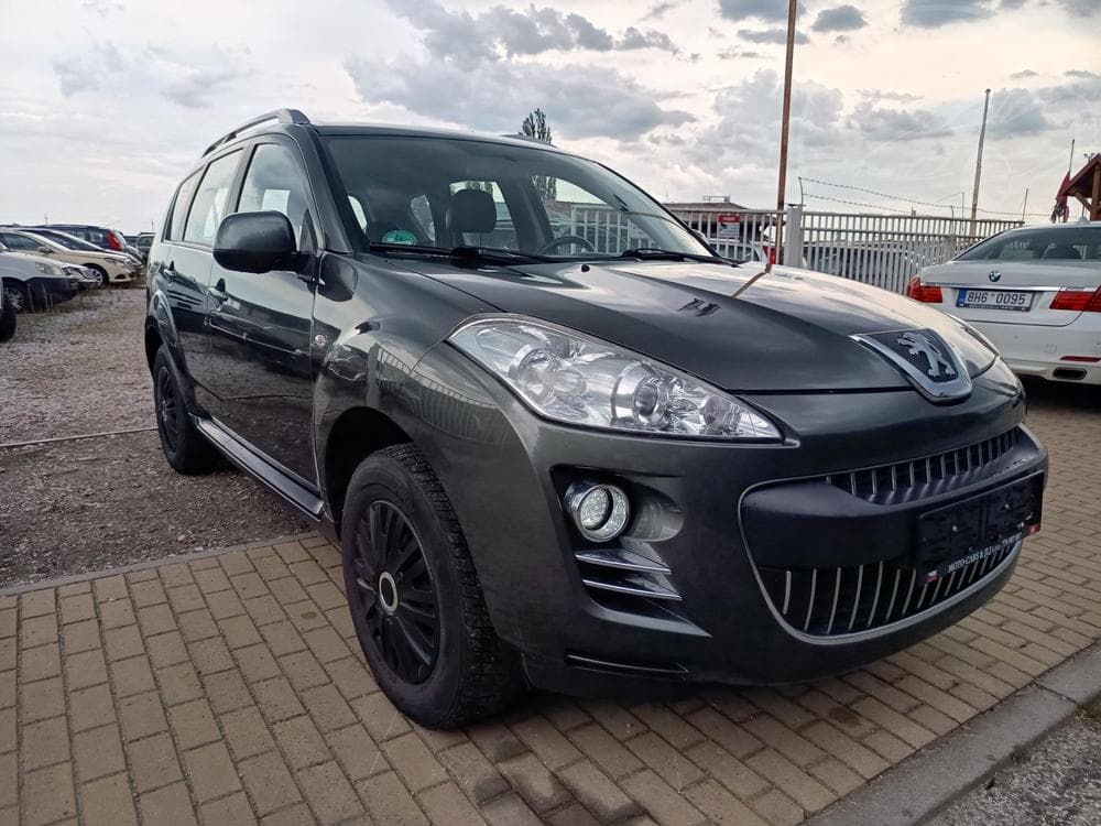 2008 Peugeot 4007