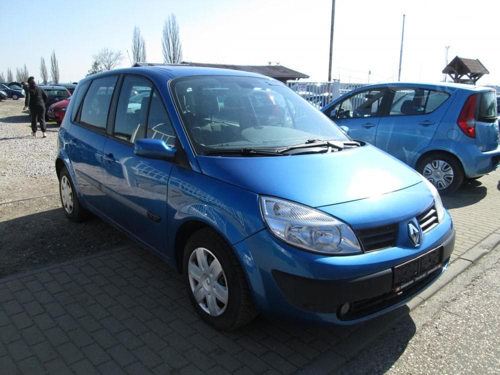 2005 Renault MEGANE - 2