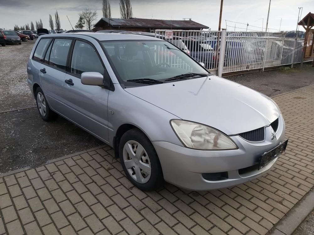 2004 Mitsubishi LANCER - 2