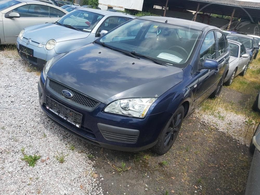 2005 Ford FOCUS - 3