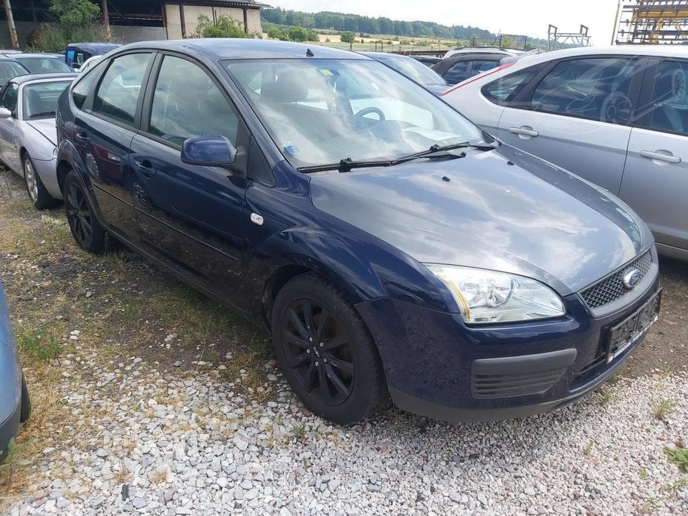 2005 Ford FOCUS - 4